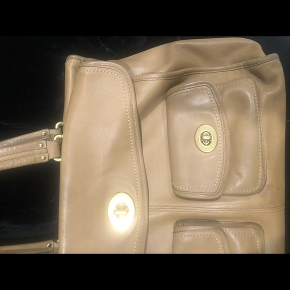 COACH WOMEN’S BRIEFCASE - Picture 7 of 16